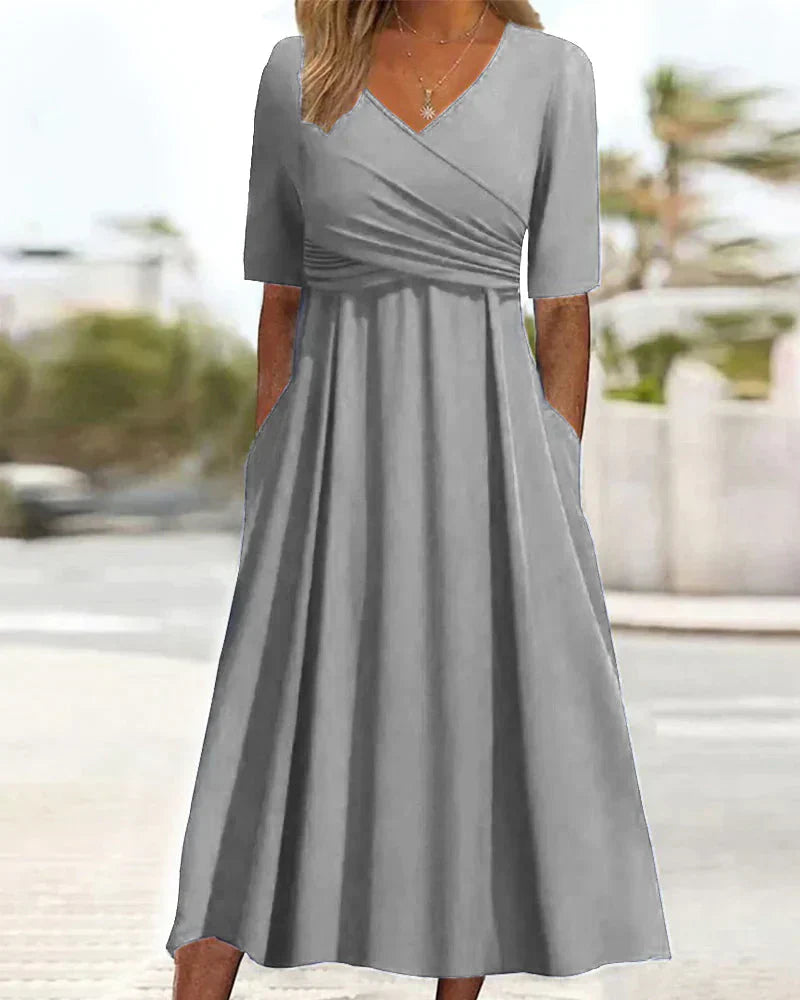 Alloura | Kreuzkleid Bequemes Patchwork Design, V-Ausschnitt, Kurzarm