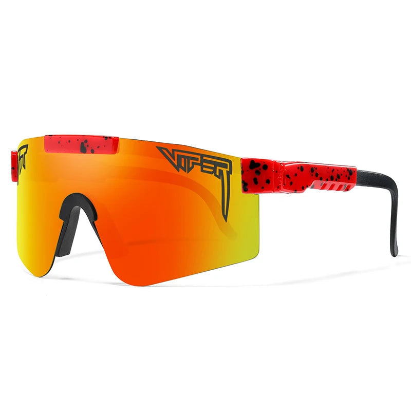 Ashton | Fahrradfahrung und Sonnenbrille im Freien Sport