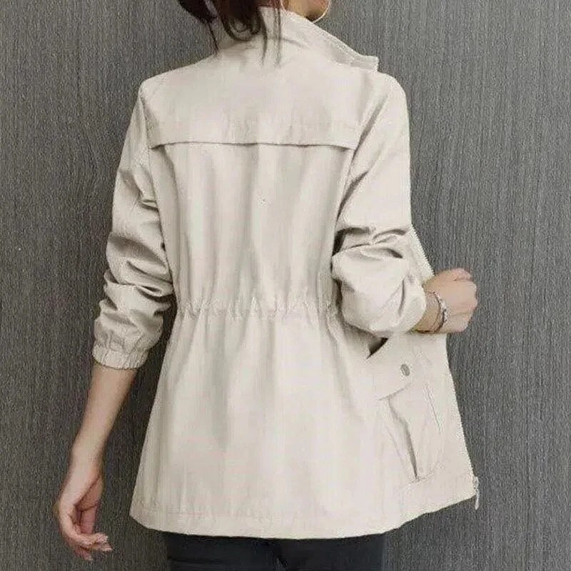 Klaudia | Elegante Kurze Sommerjacke