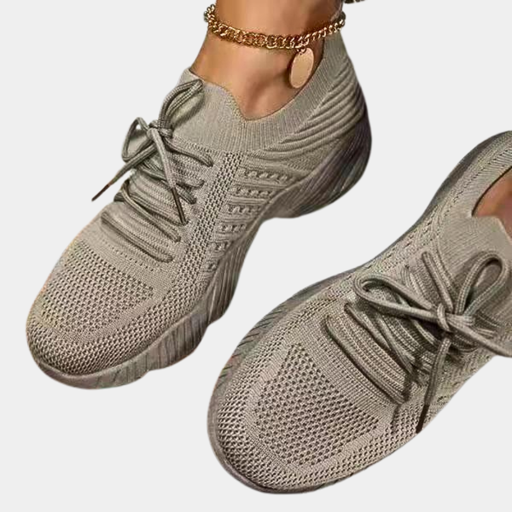 Nika | Orthopädische Turnschuhe für Frauen