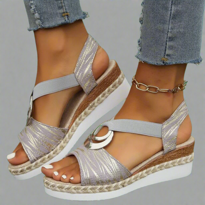 Dahlia | Bequeme Keilsandalen