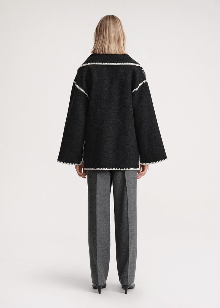 Marina | Elegante und bequeme Jacke mit Schal