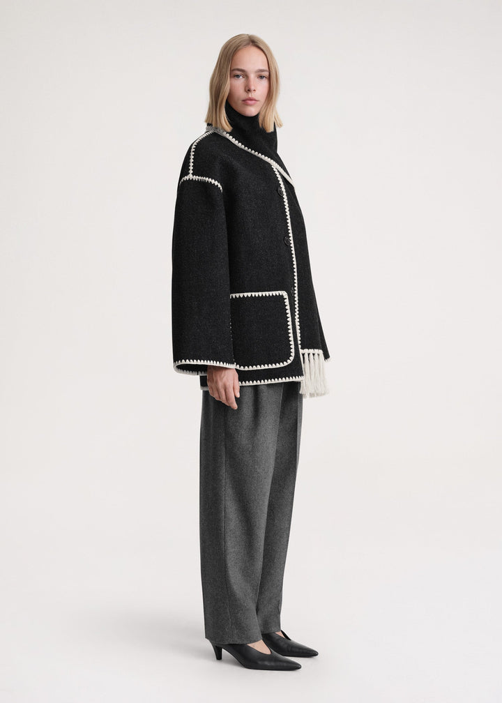 Marina | Elegante und bequeme Jacke mit Schal