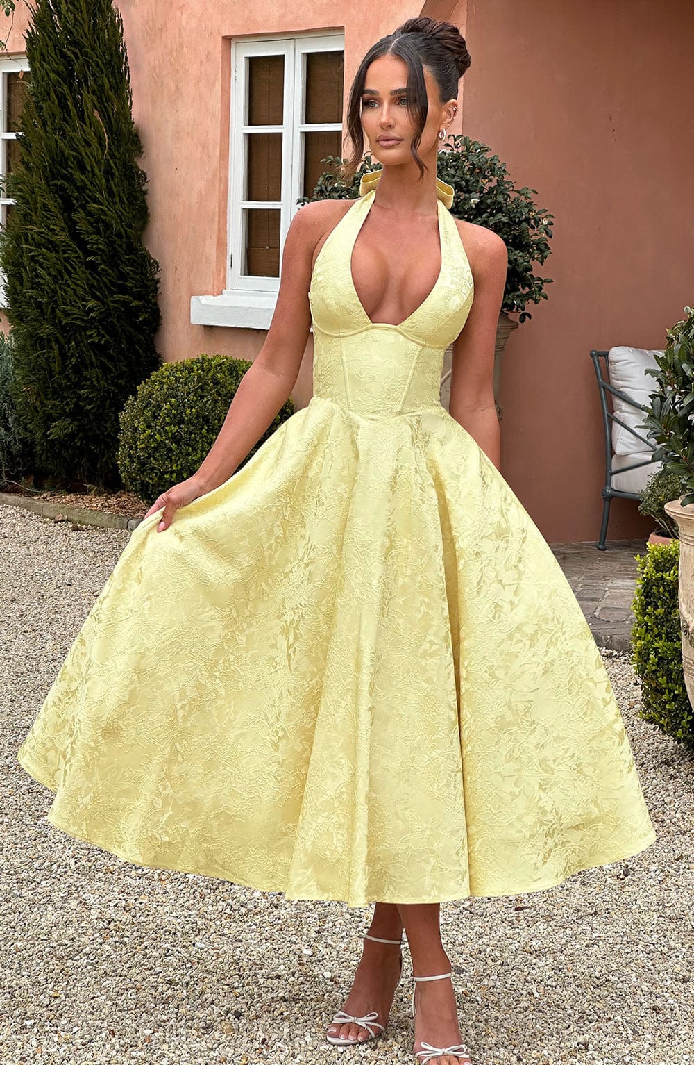 Helene | Ärmelloses Midikleid mit Neckholder
