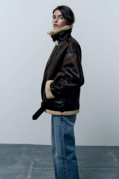 Eleonora | Elegante Jacke mit Revers aus Synthetikmaterial