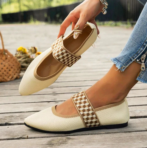 Sara | Elegante Flache Dirndlschuhe