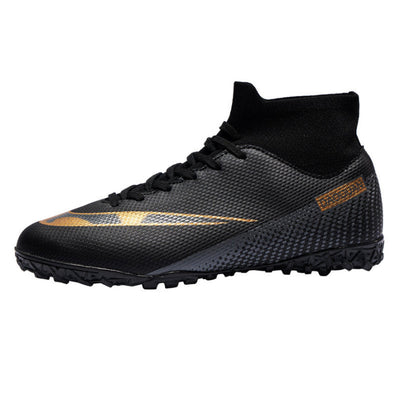 Mathias | Fußballschuhe mit Spikes