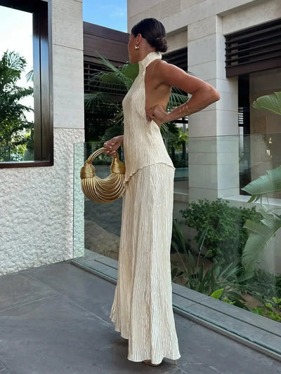 Elke | Plissee Set mit Halfterausschnitt – Elegantes Outfit für besondere Anlässe