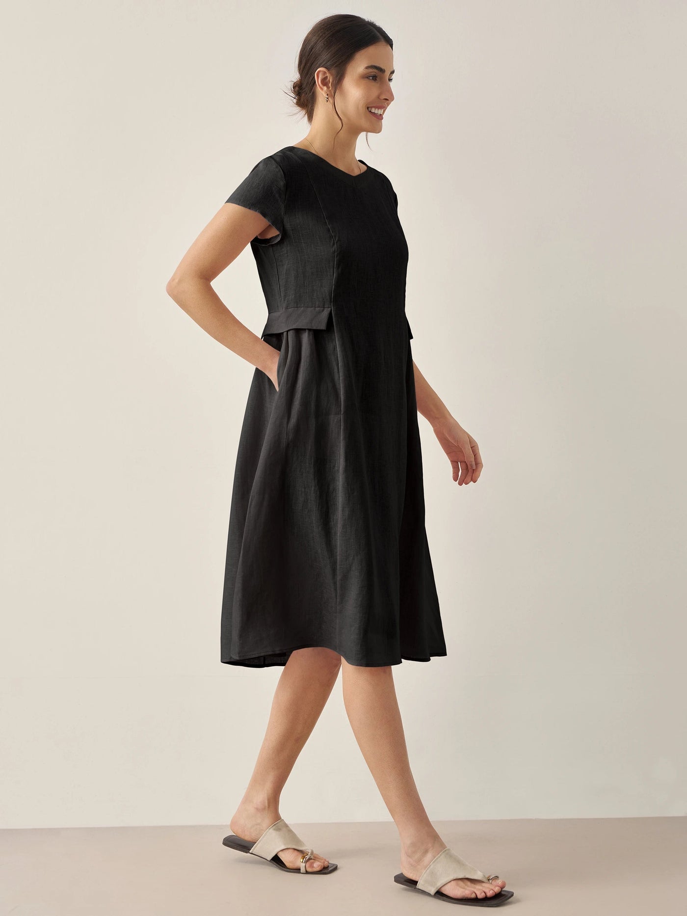 Greta | Midi-Sommerkleid mit V-Ausschnitt