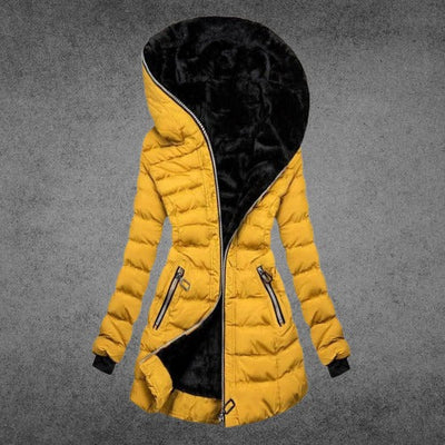 Constanze | Elegant in einer warmen Winterjacke