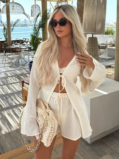 Variant image for Sommertraum | Damen Shorts Set aus Chiffon mit V-Ausschnitt und Rüsche-2