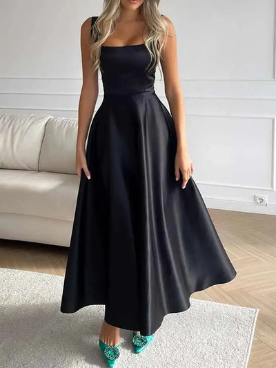 Serena | Elegantes Midikleid Satin A-Linie mit Spaghettiträgern