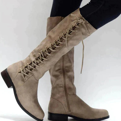 Julia | Kniehohe Schnürstiefel