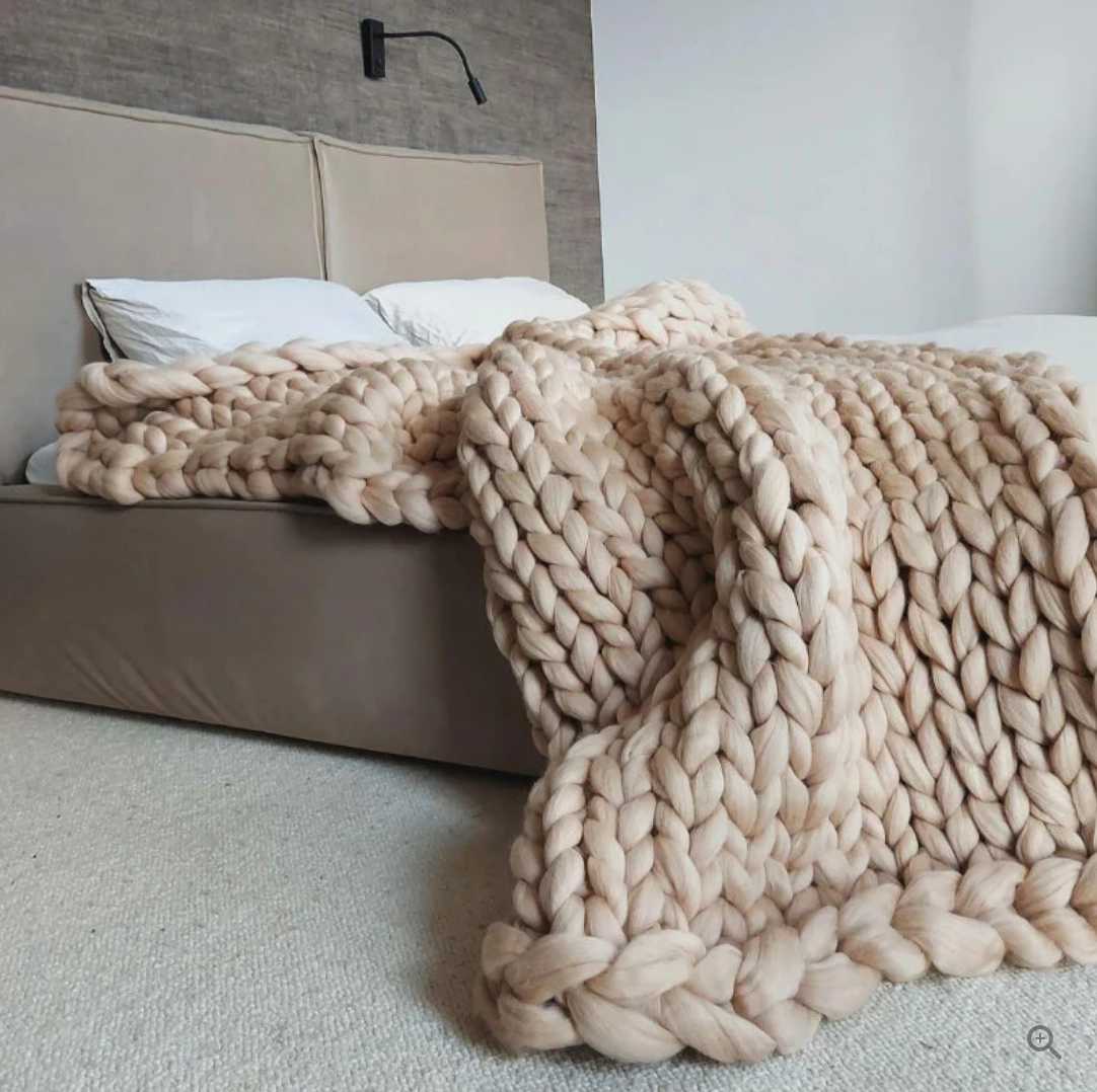 Leni | Handgestrickte Decke