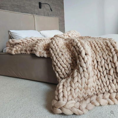 Leni | Handgestrickte Decke