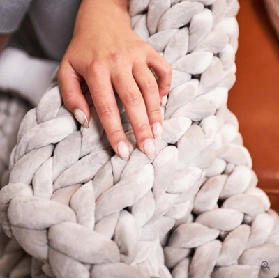 Leni | Handgestrickte Decke