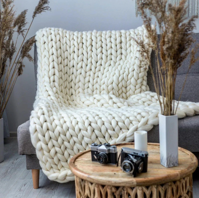 Leni | Handgestrickte Decke