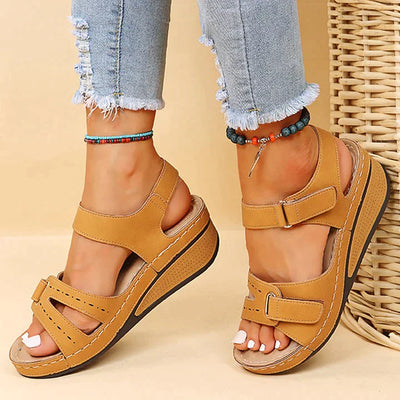 Juris | Keilabsatz Sandalen Hochwertige Synthetik, Bequem für Damen