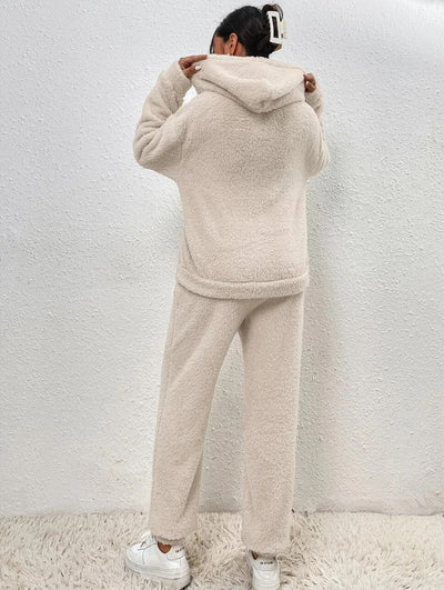 Lea | Warmes Winter-Kapuzenpulli-Hosen-Set