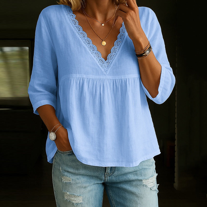 Sienna | T-Shirt mit V-Kladung in Spitze