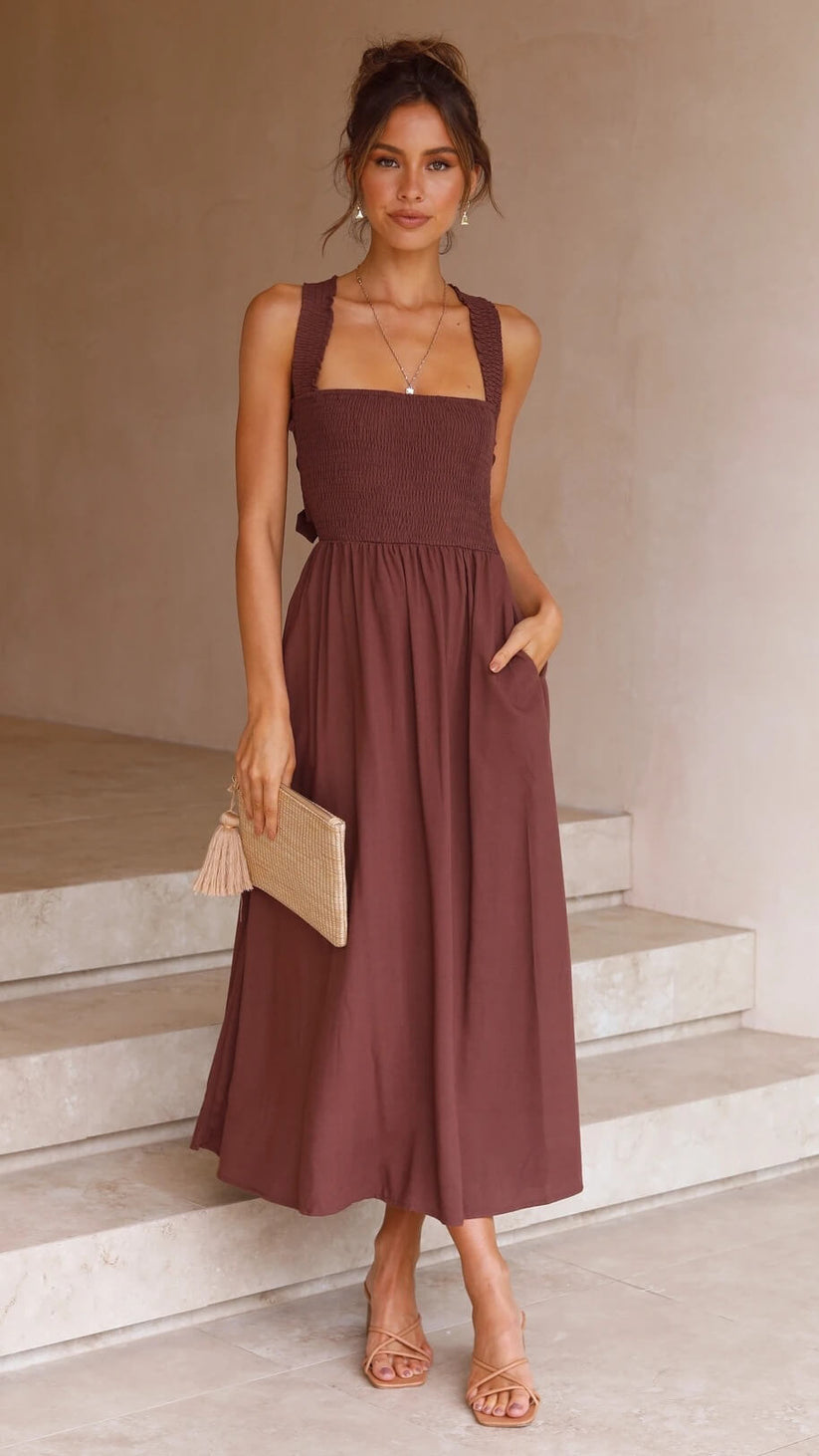 Stephanie | Klassisches Kleid mit mittlerer Länge
