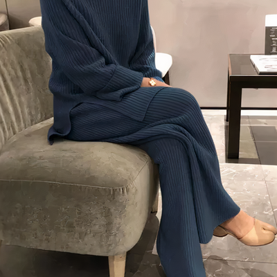 Elke | Pullover und Strickhose