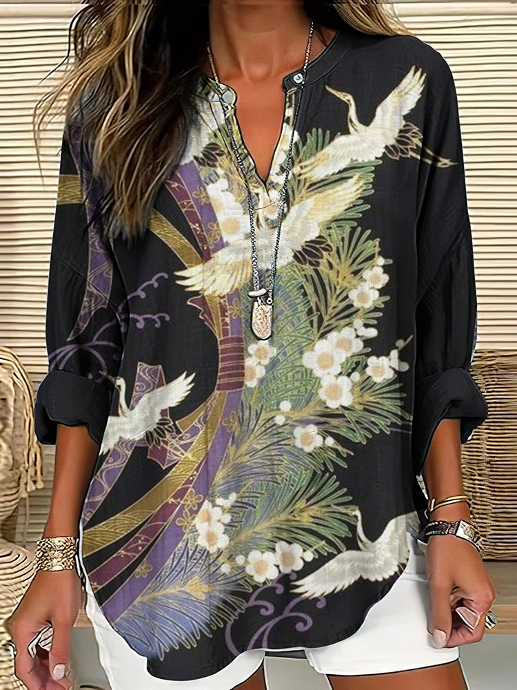 Orielle | Damenbluse mit Kran- und Blumenmotiv – Boho-Style