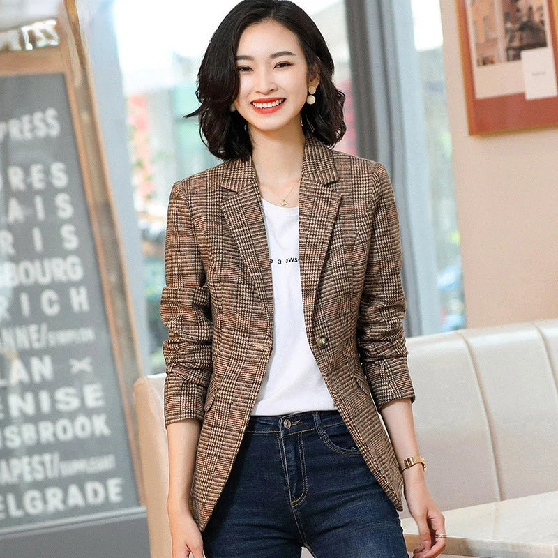 Carola | Karierter Blazer