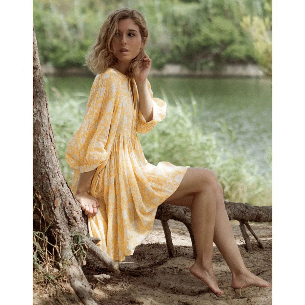 Katrin | Geblümtes Rüschenkleid
