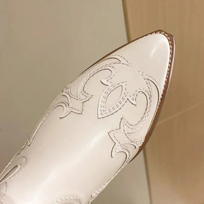 Mila | Cowboystiefel Damen Schwarz mit Gestickten Details