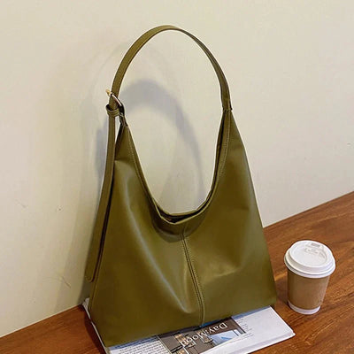 Leyna | Handtasche Damen Schwarz – Elegante Tragetasche mit Geräumigem Innenraum aus Hochwertigem Leder 4