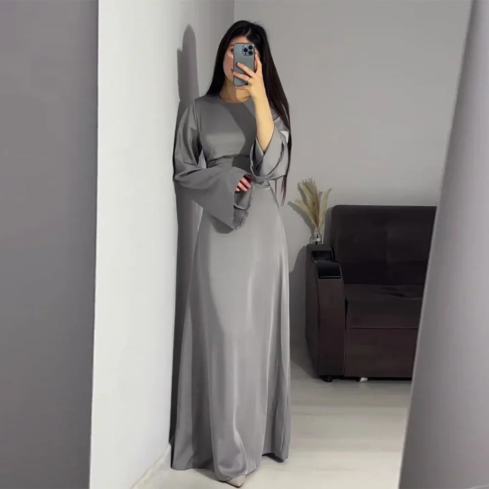 Greta | Elegantes langes Kleid aus Satin