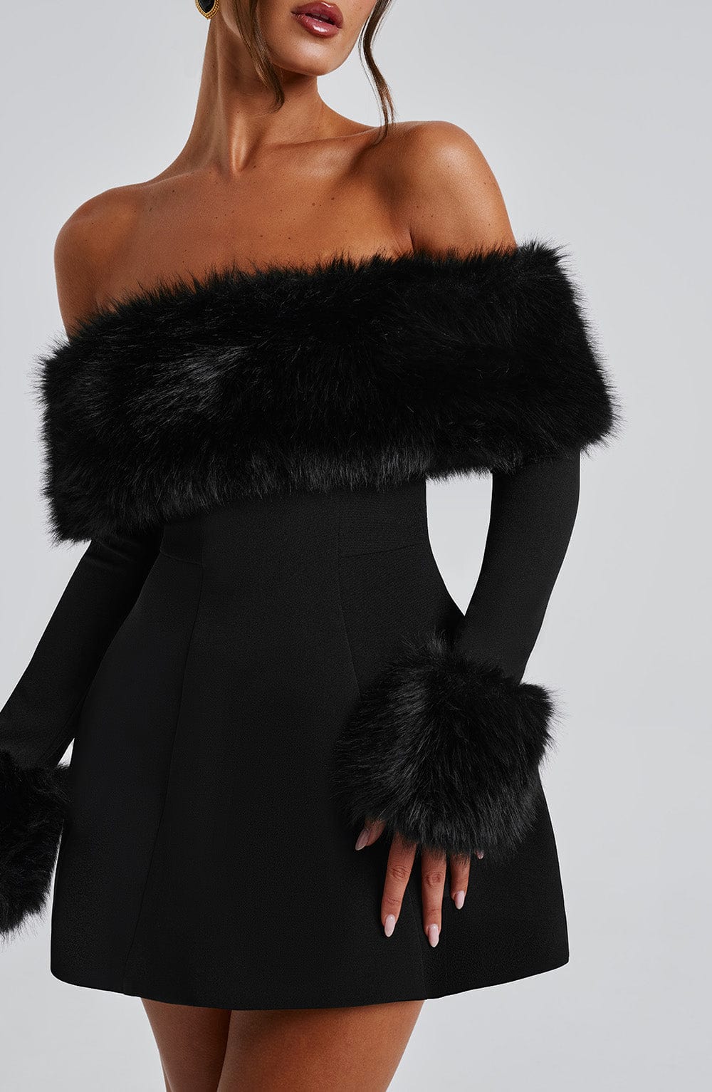 Lisa | Luxuriöses Pelzkleid