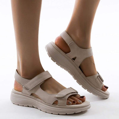 https://cdn.shopify.com/s/files/1/0741/0774/8619/files/womens-orthotic-sandals-for-bunions-182906.jpg?v=1725278911